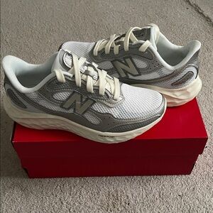 BRAND NEW New Balance Fresh Foam Arishi V4 size 7 1/2